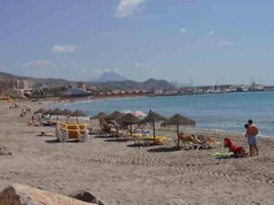 Beachside Apartment In The Centre Of El Campello Eksteriør bilde