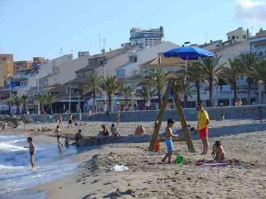 Beachside Apartment In The Centre Of El Campello Eksteriør bilde
