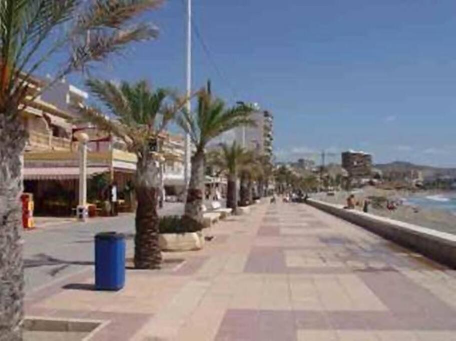 Beachside Apartment In The Centre Of El Campello Eksteriør bilde