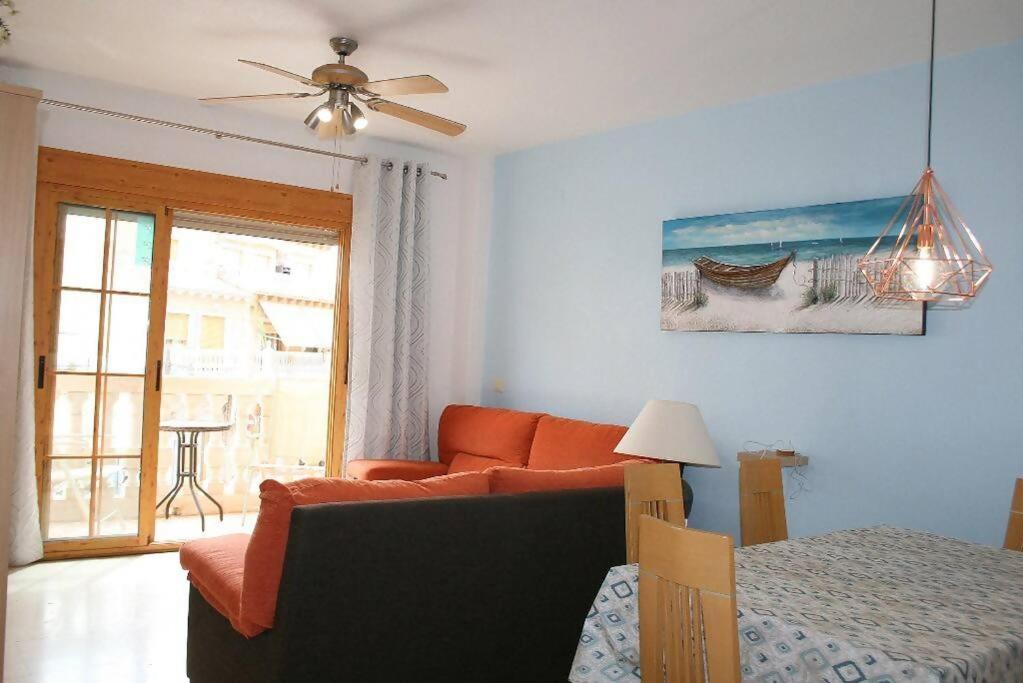 Beachside Apartment In The Centre Of El Campello Eksteriør bilde